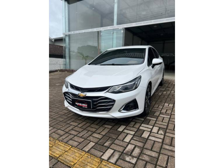 CHEVROLET - CRUZE - 2019/2020 - Branca - R$ 106.900,00