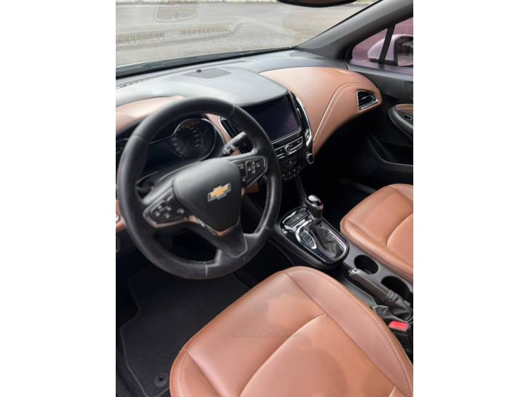 CHEVROLET - CRUZE - 2019/2020 - Branca - R$ 106.900,00