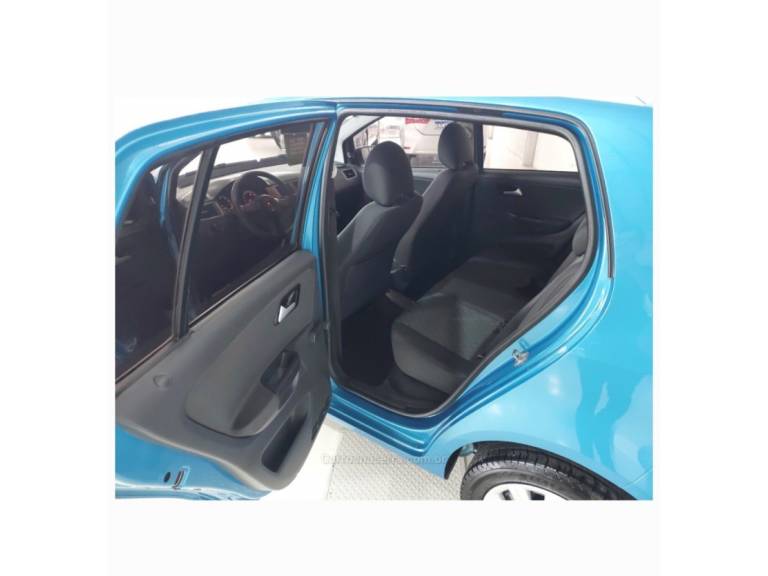 VOLKSWAGEN - FOX - 2014/2015 - Azul - Sob Consulta