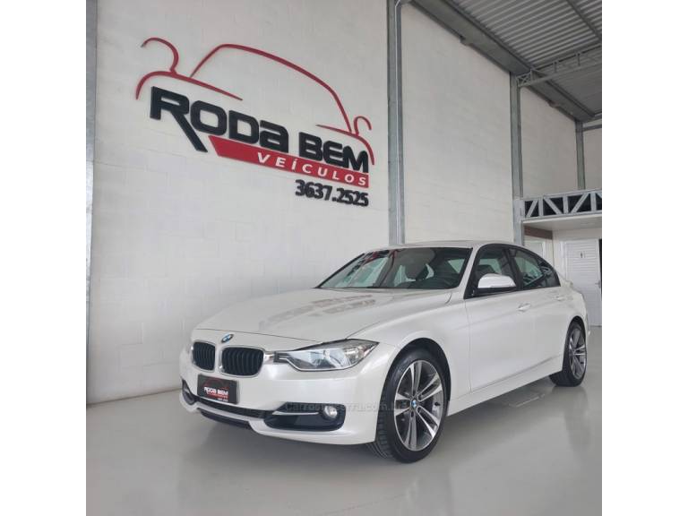 BMW - 328I - 2015/2015 - Branca - Sob Consulta